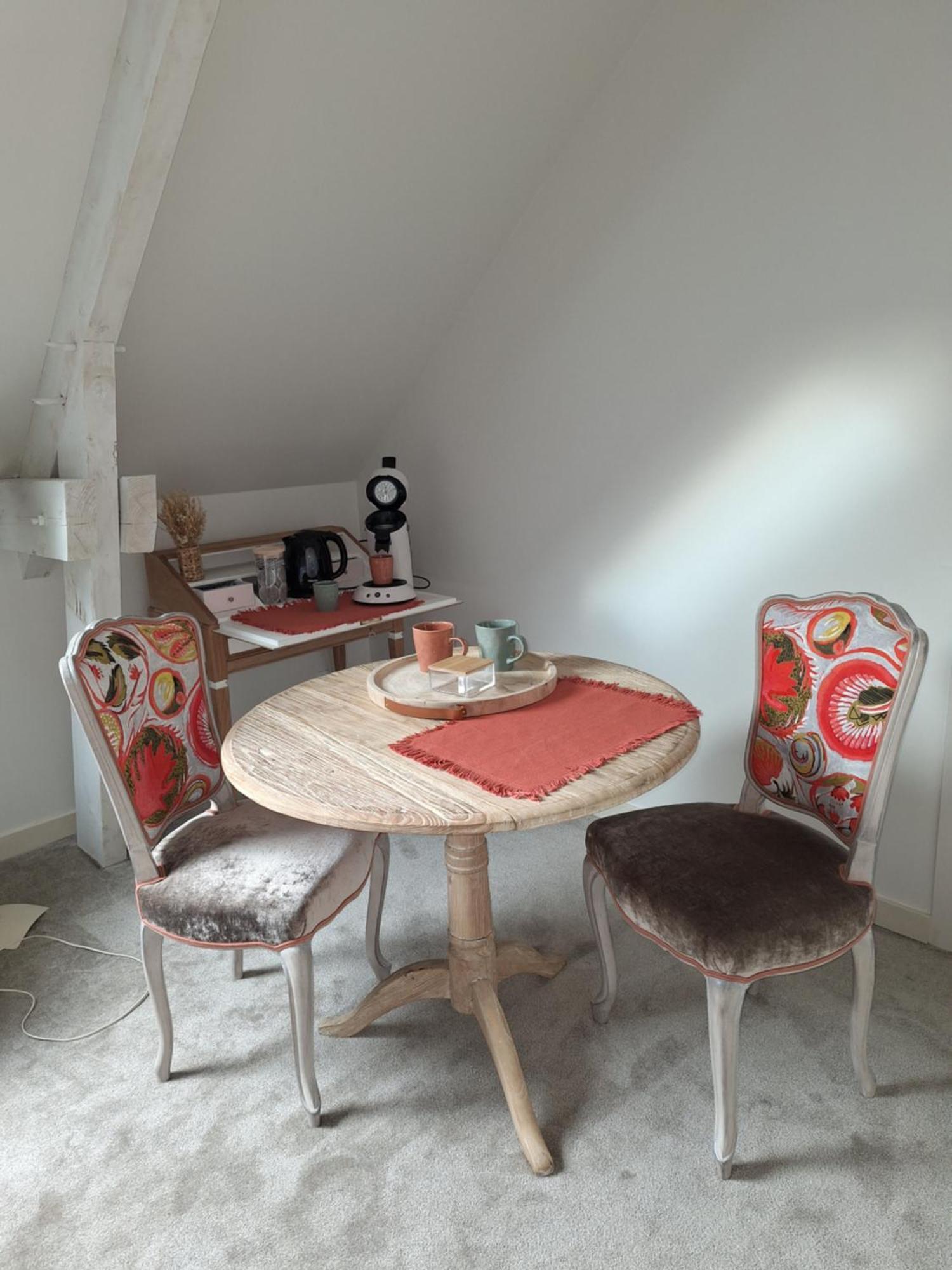 La Chambre Mademoiselle Causeuse Malville Екстериор снимка